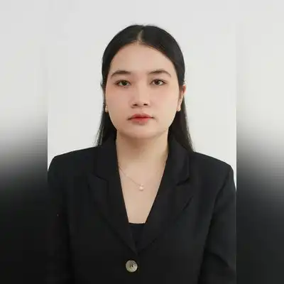 纪苑辰